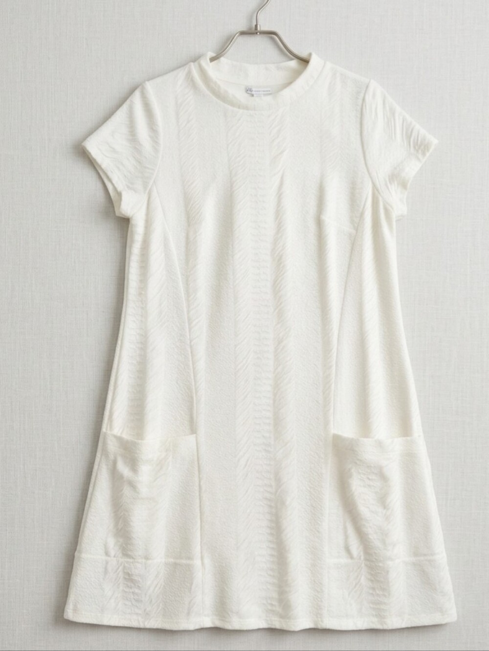 NWT CATO Cream Dress Shift Style Textured Functional Pockets M